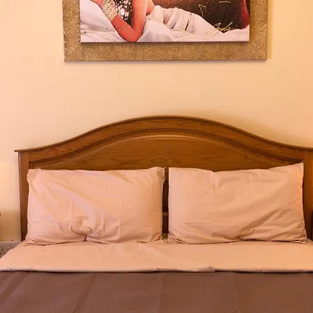 Seafront Living With Private Garage