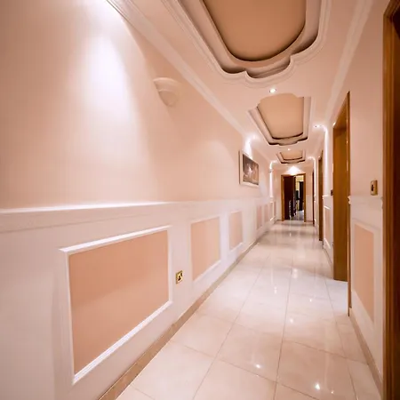 Apartment Seafront Living With Private Garage St. Paul's Bay