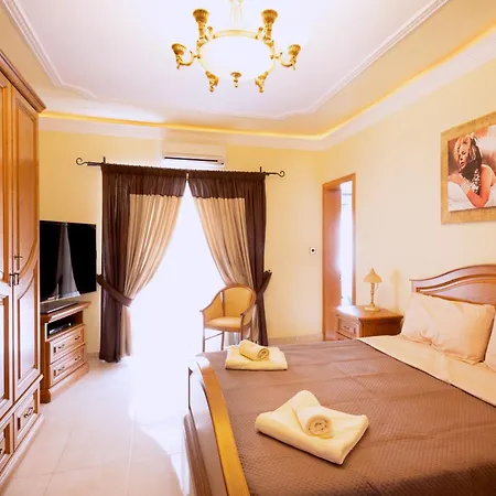 Seafront Living With Private Garage San Pawl il-Baħar