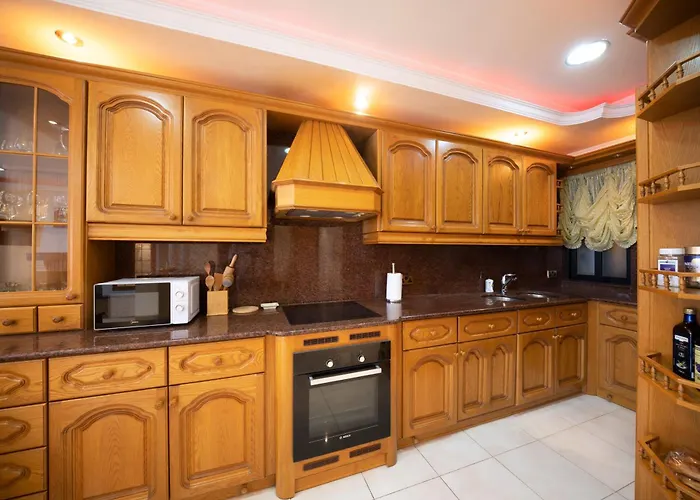 Seafront Living With Private Garage St. Paul's Bay